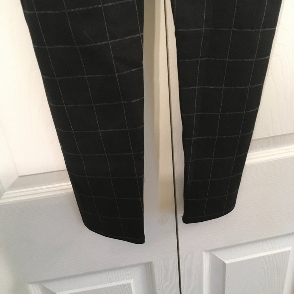 NWOT Ann Taylor LOFT Ponte Leggings Block Plaid - Picture 6 of 7